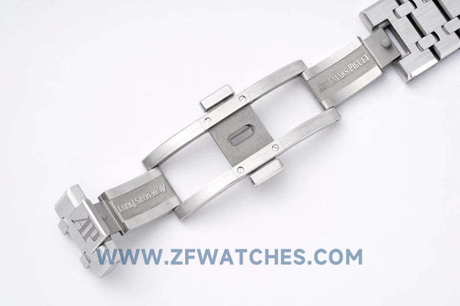 ZF厂爱彼皇家橡树系列15400ST.OO.1220ST.01腕表
